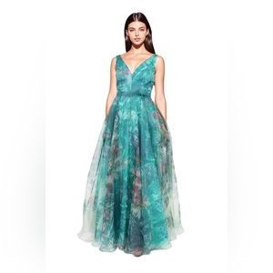 SOLD! NWT - Rene Ruiz Collection - size 6 - V- Neck A-line gown floral organza